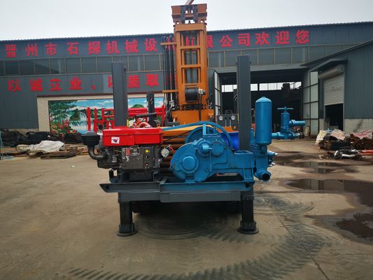 200m Crawler Mounted Borehole Drilling Rig With 3 Meter Drilling Rods By Hydraulic Drilling System ST 200