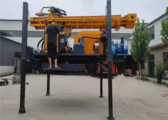Heavy Machine For Drilling Water Well With Mud Pump / Air Compressor