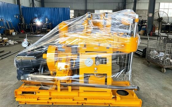 200  Meters Depth Drilling Machinery With 300mm borehole Diamter For All Layers