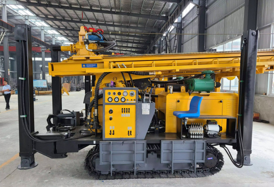 Tiefe 450 Meter-pneumatische Bohrungs-Rig Crawler Rotary Water Well-Maschine
