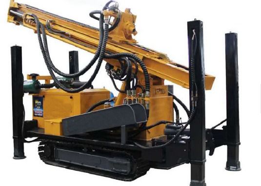 200m gebahntes Hydrauliksystem Pneumatisches DTH-Traktor-Bohrgerät