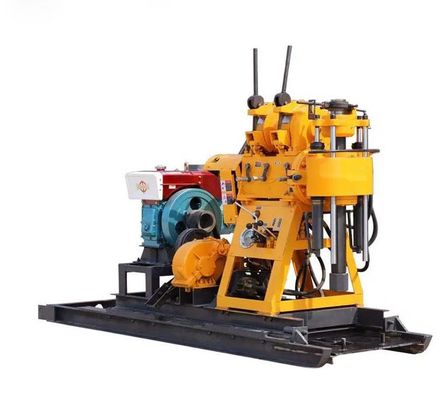 Mobile Diamond Core Portable Well Drillings-Ausrüstung mit unabhängiger Spülpumpe